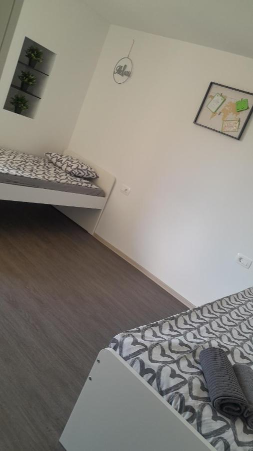 Apartma Ana Koper Eksteriør bilde