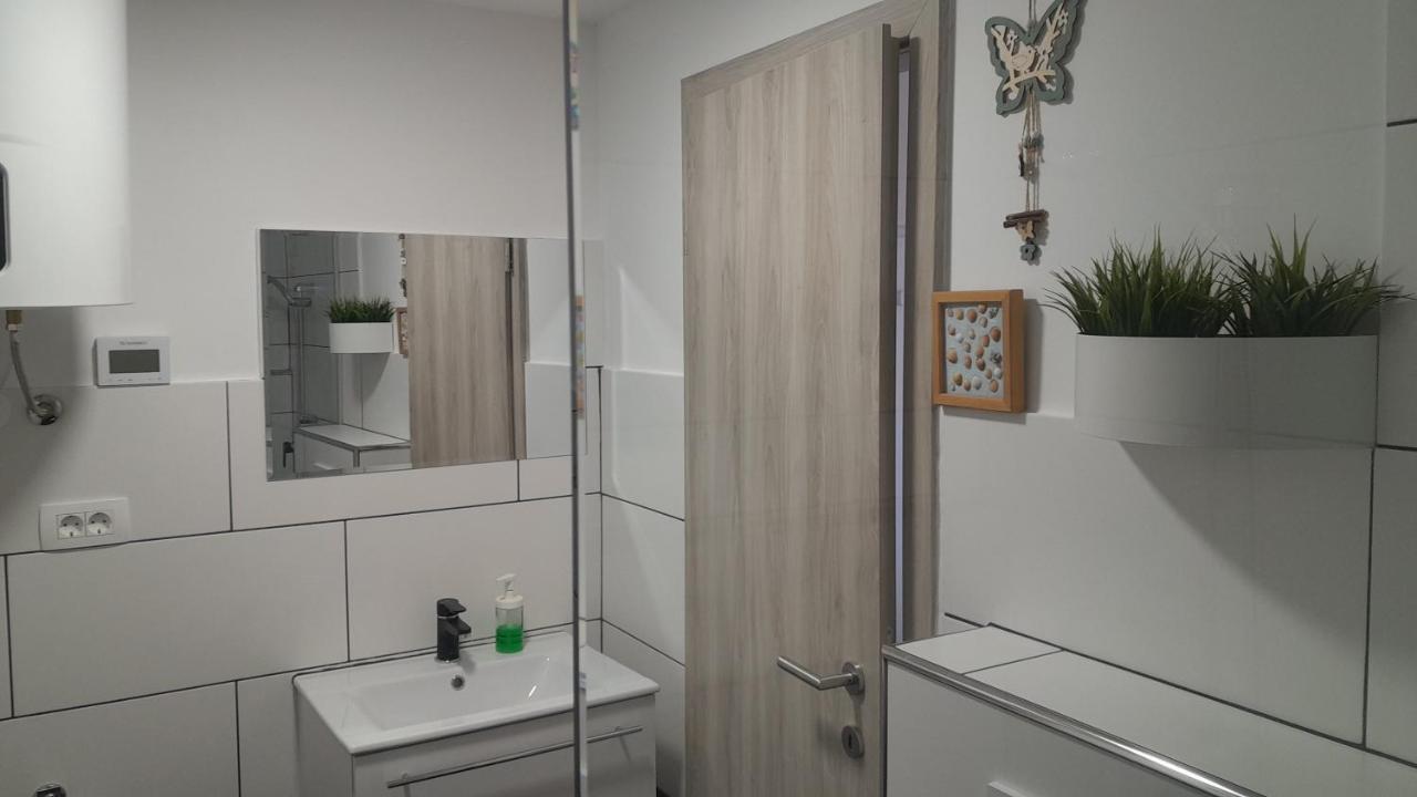 Apartma Ana Koper Eksteriør bilde